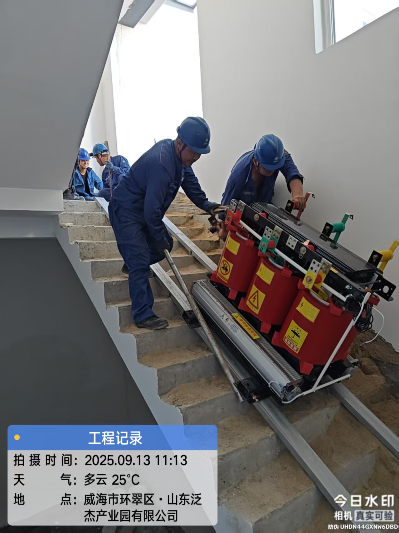 ccc620ac7d12b2767ba9ebdb5914cc14.jpg
